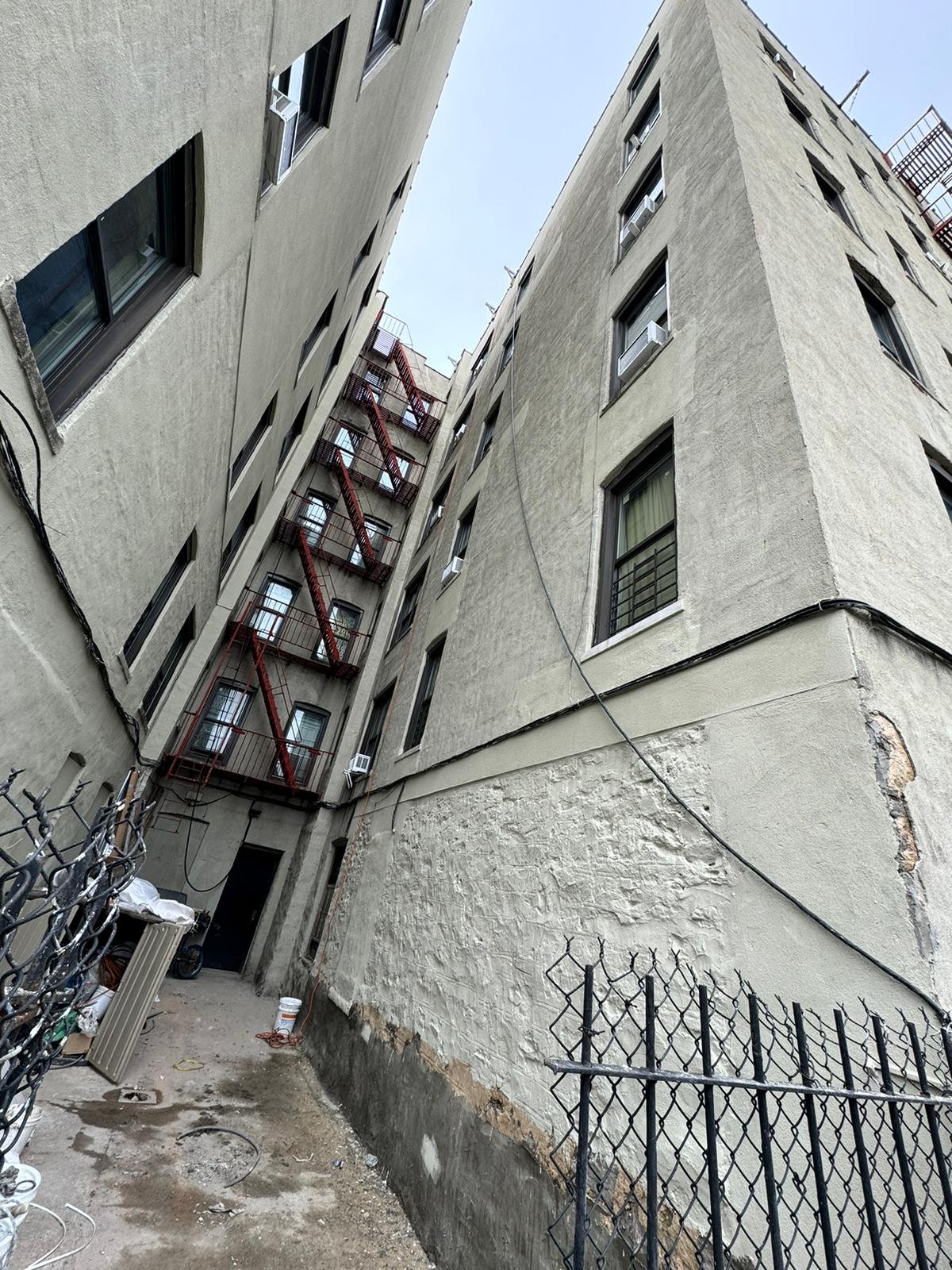 Restoration Services for old buildings in Manhattan, Bronx, Brooklyn, Queens